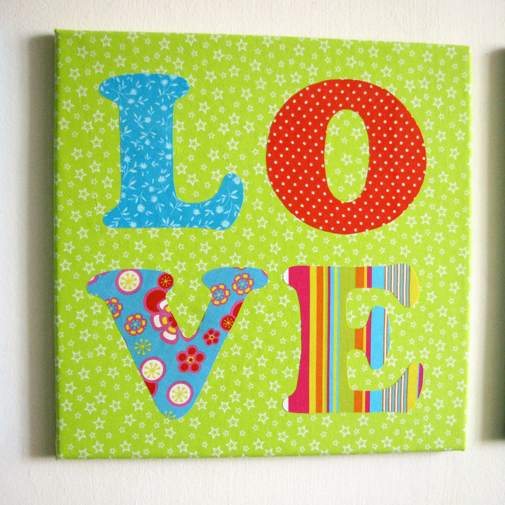LOVE Fabric Wall Decoration - HOLIDAY